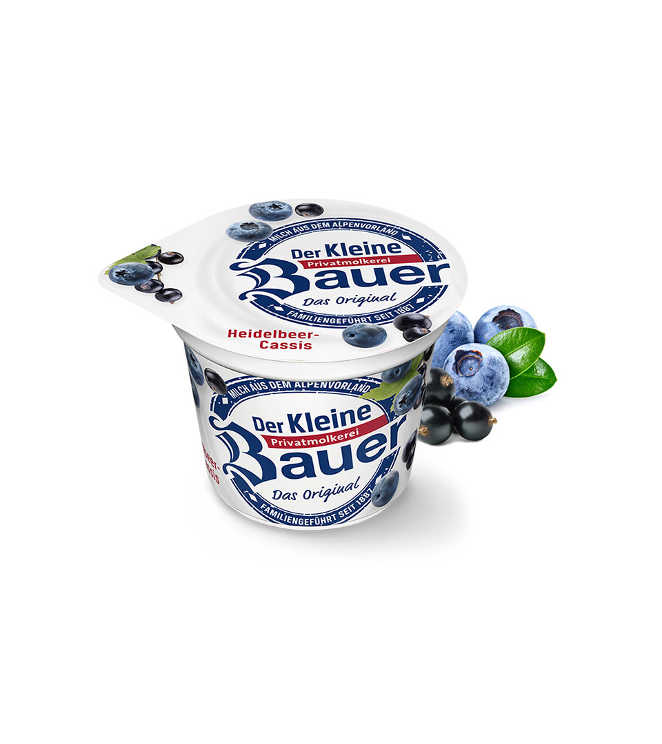 /assets/01_Milchprodukte/Joghurt-Trinkjoghurt/02-Der-Kleine-Bauer/Produktimage/125g/bauer-natur-joghurt-trinkjoghurt-heidelbeer-cassis-frucht.jpg